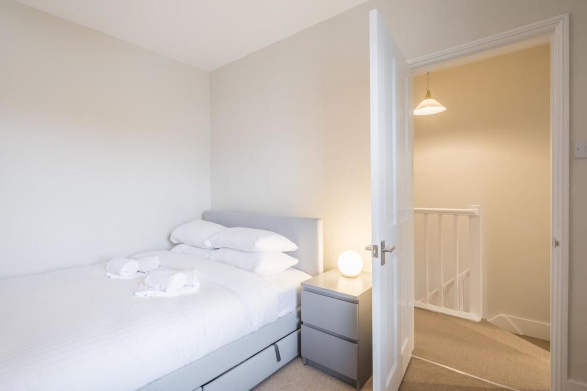 Superb Central 2 Bed Home เคมบริดจ์ ภายนอก รูปภาพ